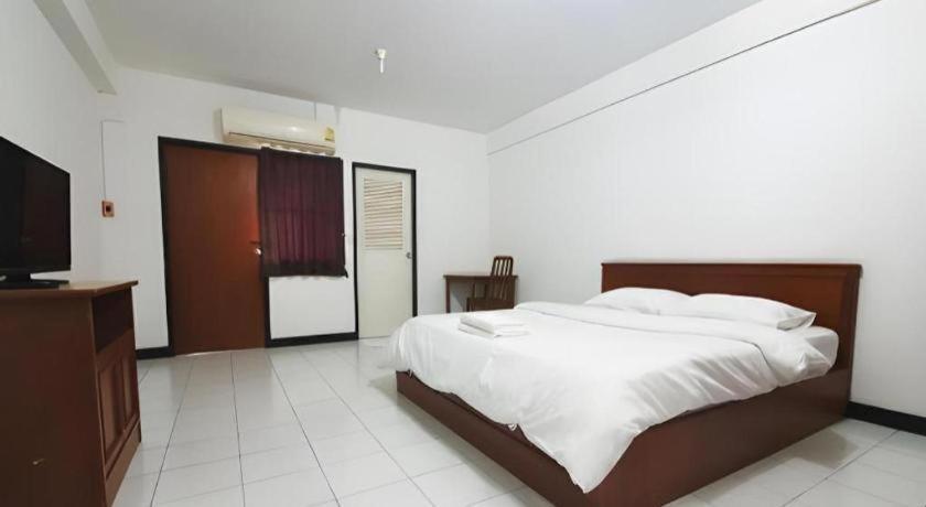 Hotel Next Bird
