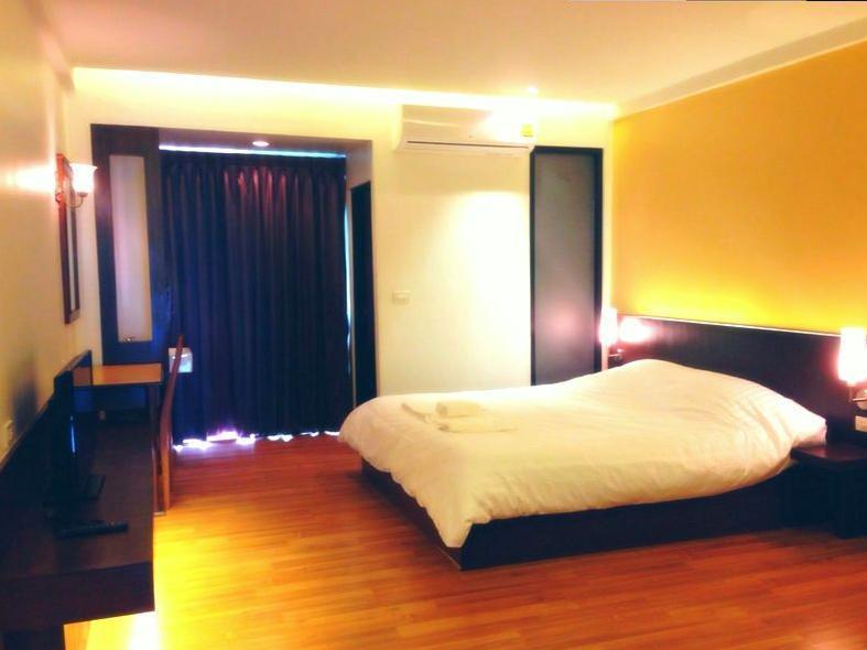 Hotel Next Bird